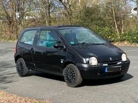 gebraucht Renault Twingo No Clio. Servo 5 Gang TÜV 03.02025