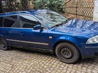 Gebraucht VW Passat Comfortline 150 PS (110 kW) 2002 Blau Kombi