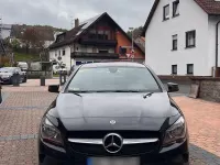 Gebraucht Mercedes CLA220 Shooting Brake 177 PS (130 kW) 2018 Schwarz Kombi