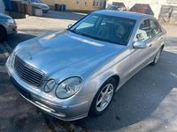 Gebraucht Mercedes E220 Avantgarde 150 PS (110 kW) 2005 Silber Limousine