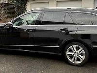 Gebraucht Mercedes E220 Avantgarde 170 PS (125 kW) 2012 Schwarz Kombi