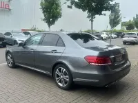 Gebraucht Mercedes E220 Avantgarde 170 PS (125 kW) 2017 Grau Limousine
