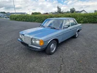 Gebraucht Mercedes 200 109 PS (80 kW) 1983 930 silberblau Limousine