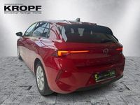 Gebraucht Opel Astra Edition 131 PS (96 kW) 2024 Lackierung peperoncino red/typ Limousine