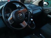 Gebraucht Mazda 2 Sendo 85 PS (62 kW) 2014 Schwarz Kleinwagen
