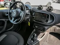 Gebraucht Smart ForTwo Coupé Exclusive 60 kW (82 PS) 2024 Rot Kleinwagen