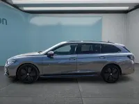 Gebraucht VW Passat 193 PS (141 kW) 2025 Grau Kombi