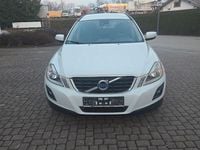 Gebraucht Volvo XC60 Kinetic 163 PS (119 kW) 2009 Weiß SUV