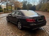 Gebraucht Mercedes E200 Avantgarde 136 PS (100 kW) 2015 Schwarz Limousine