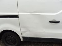 Second-hand Opel Vivaro 120 CP (88 kW) 2017 Alb Monovolum