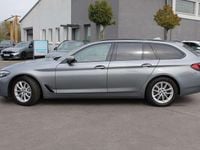 Gebraucht BMW 530 286 PS (210 kW) 2023 Skyscraper grau metallic Kombi