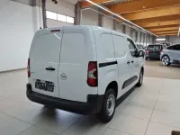 Gebraucht Opel Combo 102 PS (75 kW) 2024 Kaolin weiß Van / Kleinbus