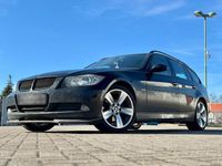 Gebraucht BMW 320 210 PS (154 kW) 2008 Schwarz Kombi