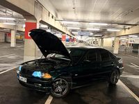 Gebraucht BMW 323 170 PS (125 kW) 1999 Limousine