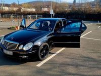 Gebraucht Mercedes E200 Avantgarde 138 PS (101 kW) 2007 Schwarz Limousine