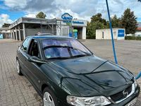 Gebraucht Opel Vectra 147 PS (108 kW) 2001 Grün Limousine