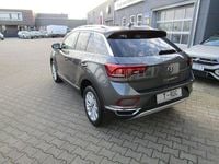 Gebraucht VW T-Roc Style 110 PS (80 kW) 2023 Grau SUV