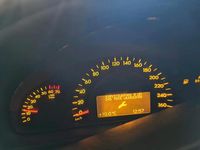 Gebraucht Mercedes C180 142 PS (104 kW) 2003 Silber Limousine