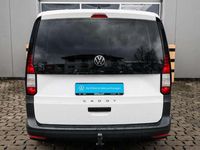Gebraucht VW Caddy 102 PS (75 kW) 2022 Candyweiß Van / Kleinbus