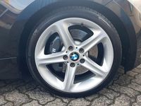 Gebraucht BMW 135 Performance 306 PS (225 kW) 2008 Schwarz Kleinwagen