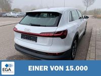 Gebraucht Audi e-tron 230 kW (313 PS) 2022 Weiß metallic SUV