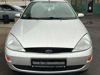 Gebraucht Ford Focus 101 PS (74 kW) 2001 Silber Limousine