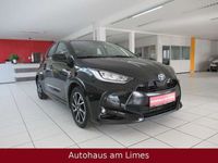 gebraucht Toyota Yaris Hybrid Club 1.5 VVT-i Aut Navi LED Kamera