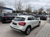 Gebraucht Mercedes GLA200 136 PS (100 kW) 2016 Weiß SUV