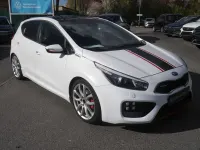 Używany Kia Ceed GT-Track 204 KM (150 kW) 2015 Biały Hatchback