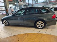 Gebraucht BMW 320 Efficient Dynamics 163 PS (119 kW) 2011 Grün Kombi