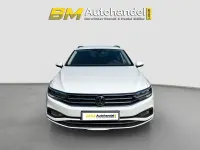 Gebraucht VW Passat 150 PS (110 kW) 2021 Weiß Kombi