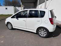 Gebraucht Mitsubishi Colt Motion 95 PS (69 kW) 2012 Weiß Kleinwagen