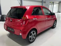 Gebraucht Kia Picanto 84 PS (61 kW) 2015 Signalrot met. Kleinwagen