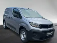 Neu Opel Combo 131 PS (96 kW) 2025 Grau Van / Kleinbus