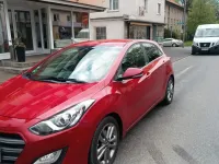Gebraucht Hyundai i30 Passion 135 PS (99 kW) 2016 Rot Limousine