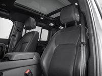 Gebraucht Land Rover Defender SE 249 PS (183 kW) 2023 Eiger grey SUV