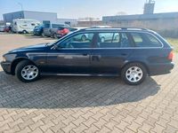 Usata BMW 520 170 CV (125 kW) 2001 Blu Station wagon