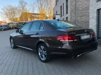 Gebraucht Mercedes E350 252 PS (185 kW) 2013 Braun Limousine