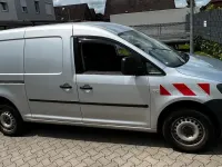Gebraucht VW Caddy Maxi 80 PS (58 kW) 2012 Silber Van / Kleinbus
