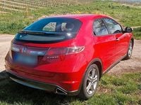 Gebraucht Honda Civic 100 PS (73 kW) 2011 Rot Kleinwagen