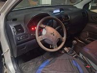 Gebraucht Mitsubishi Space Star 82 PS (60 kW) 2002 Grau Kombi