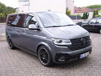 Gebraucht VW Multivan Highline 204 PS (150 kW) 2022 Grau Van