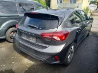 Gebraucht Ford Focus 101 PS (74 kW) 2022 Grau Limousine