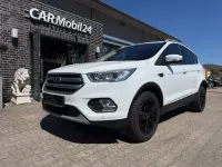 Gebraucht Ford Kuga 150 PS (110 kW) 2018 Weiß SUV