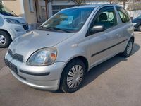 Gebraucht Toyota Yaris 68 PS (50 kW) 2002 Silber Limousine