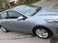 Używany Kia Ceed Vision 99 KM (72 kW) 2019 Niebieski Hatchback