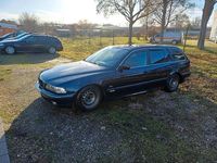 Second-hand BMW 520 150 CP (110 kW) 2000 Albastru Break