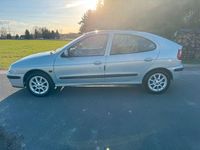Gebraucht Renault Mégane 95 PS (69 kW) 2001 Grau Limousine