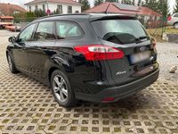 Gebraucht Ford Focus 125 PS (91 kW) 2014 Schwarz Kombi