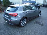 Gebraucht Mercedes A200 163 PS (119 kW) 2018 Mountaingrau  met. Kleinwagen